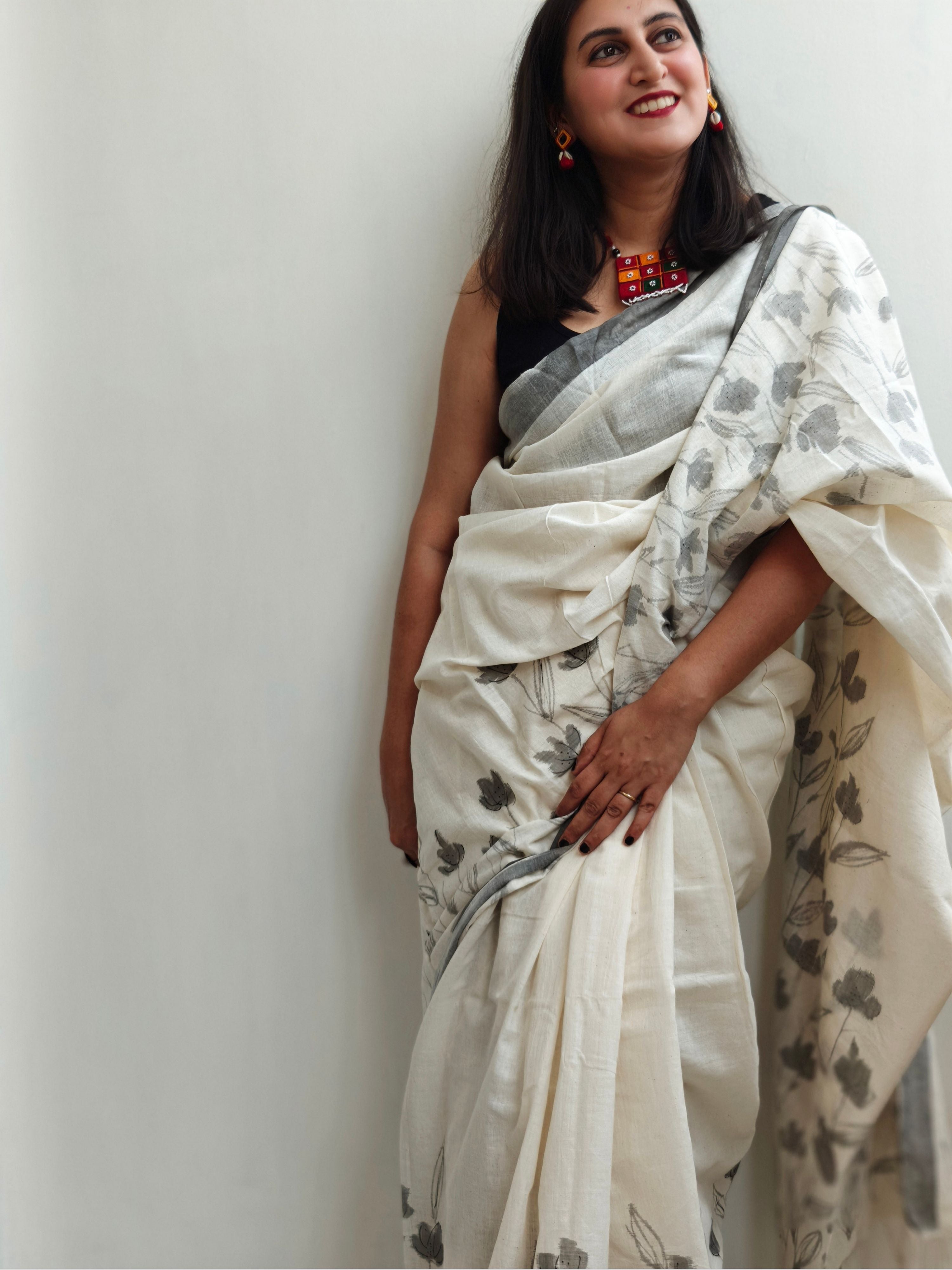Phool Painted Cotton Saree- Grey