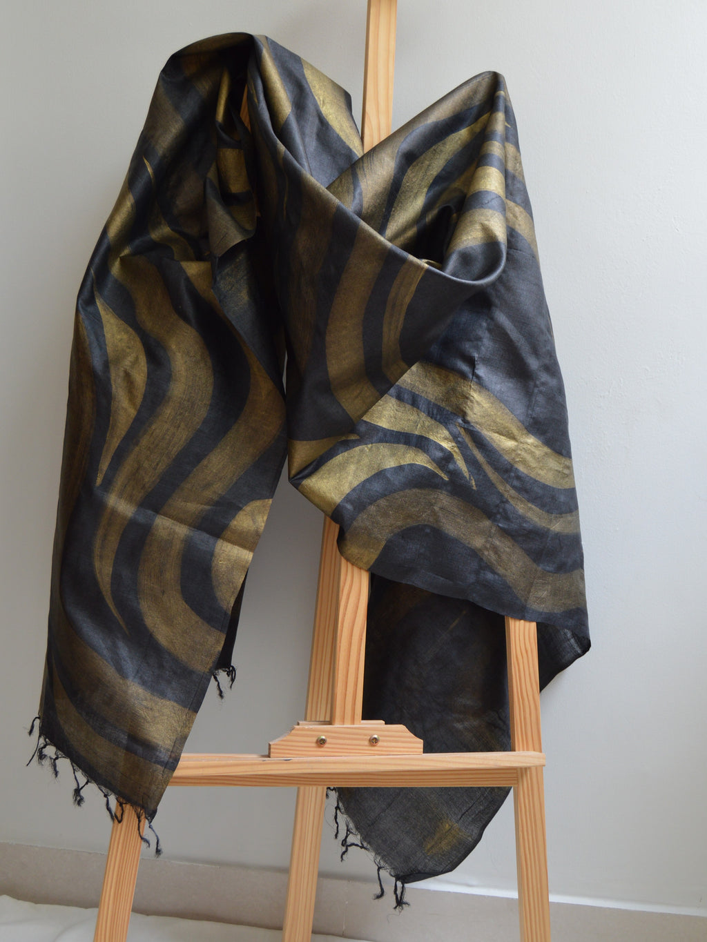 Vaayu Painted Tussar Dupatta