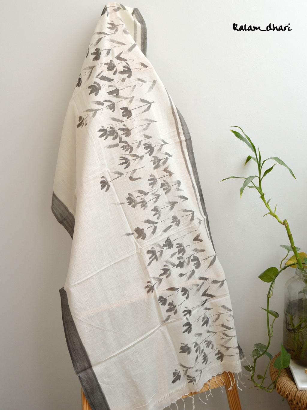 Phool Muslin Cotton Painted Stole