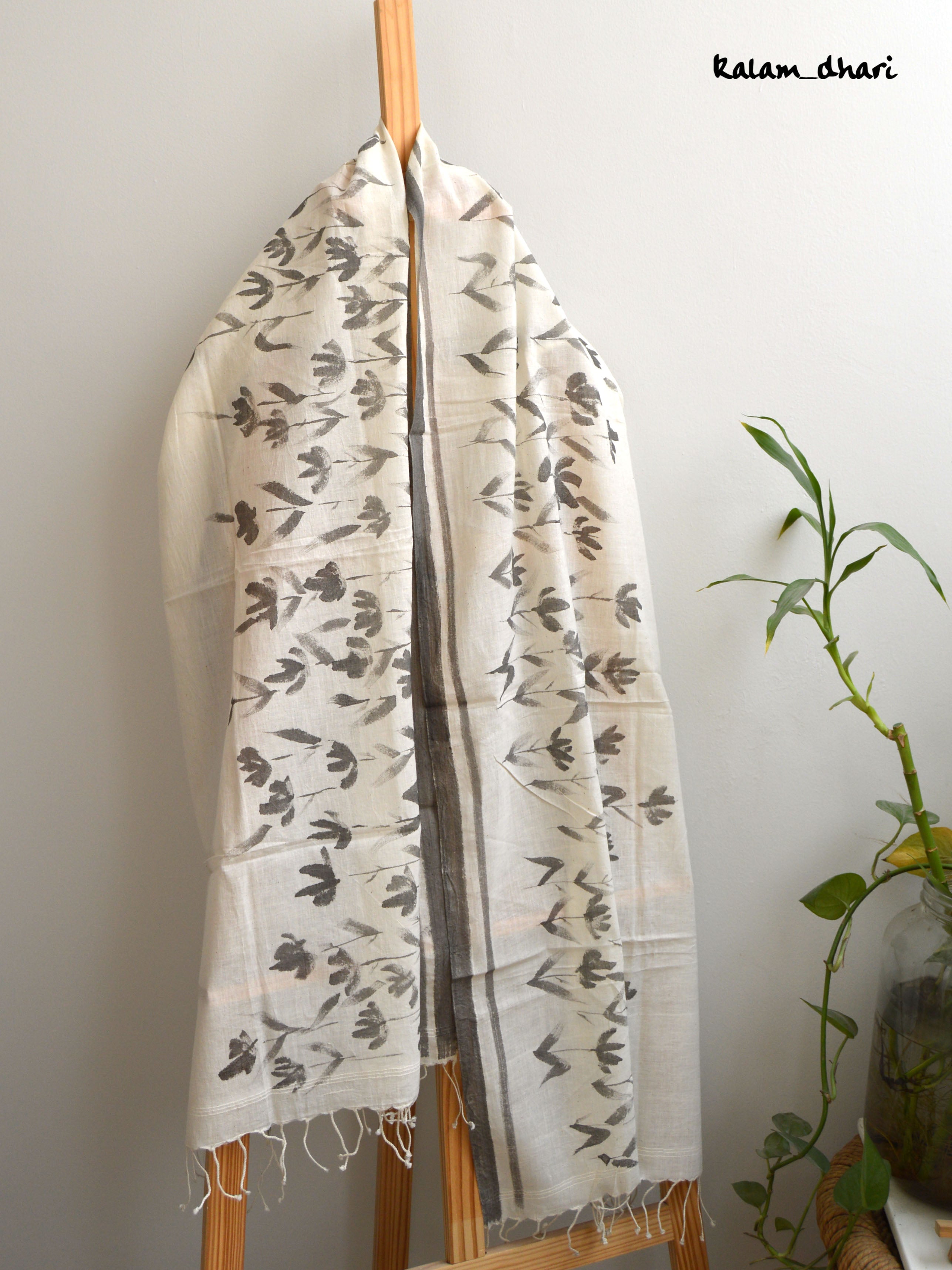 Phool Muslin Cotton Painted Stole