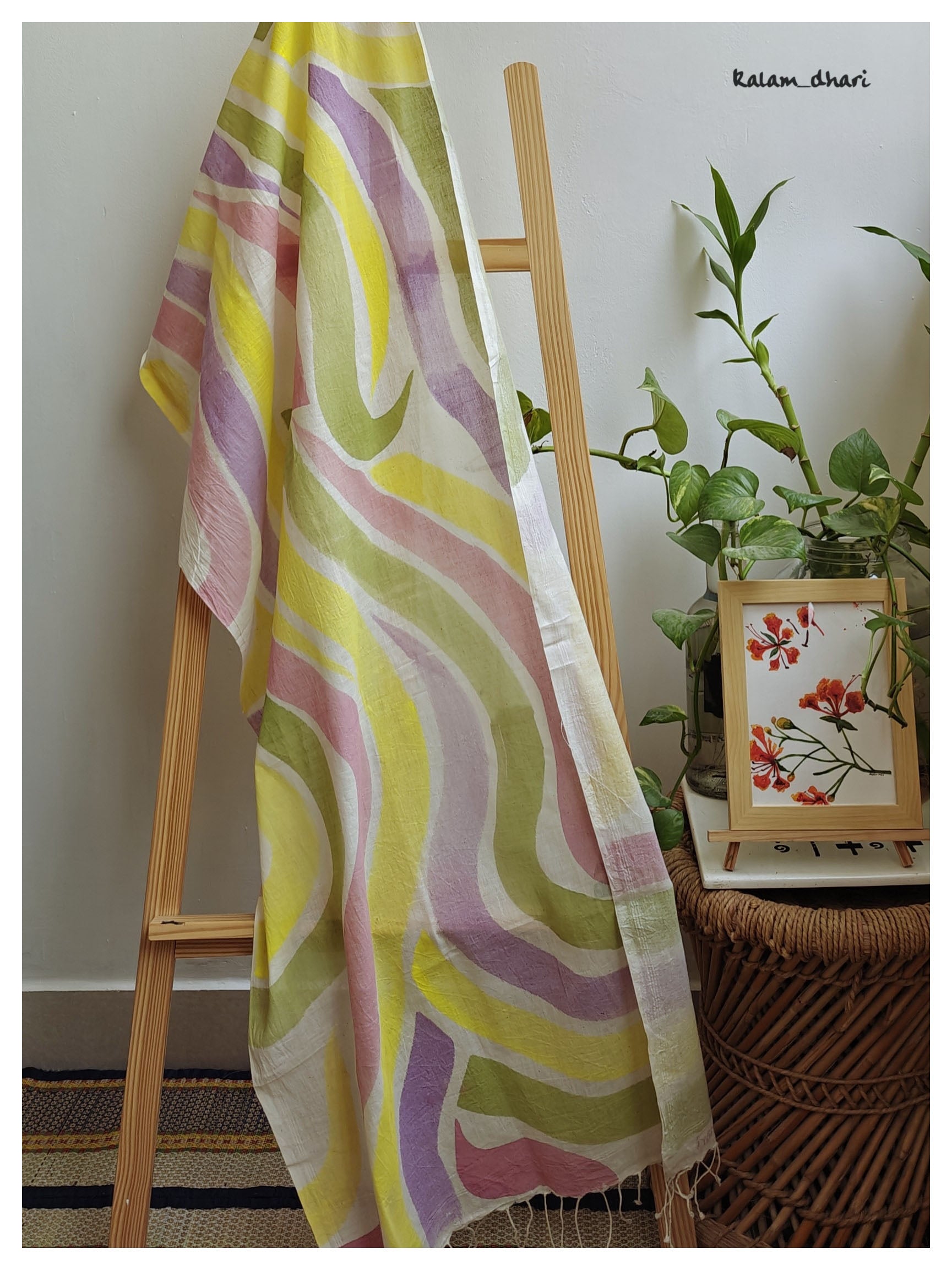 Vaayu Muslin Cotton Painted Stole