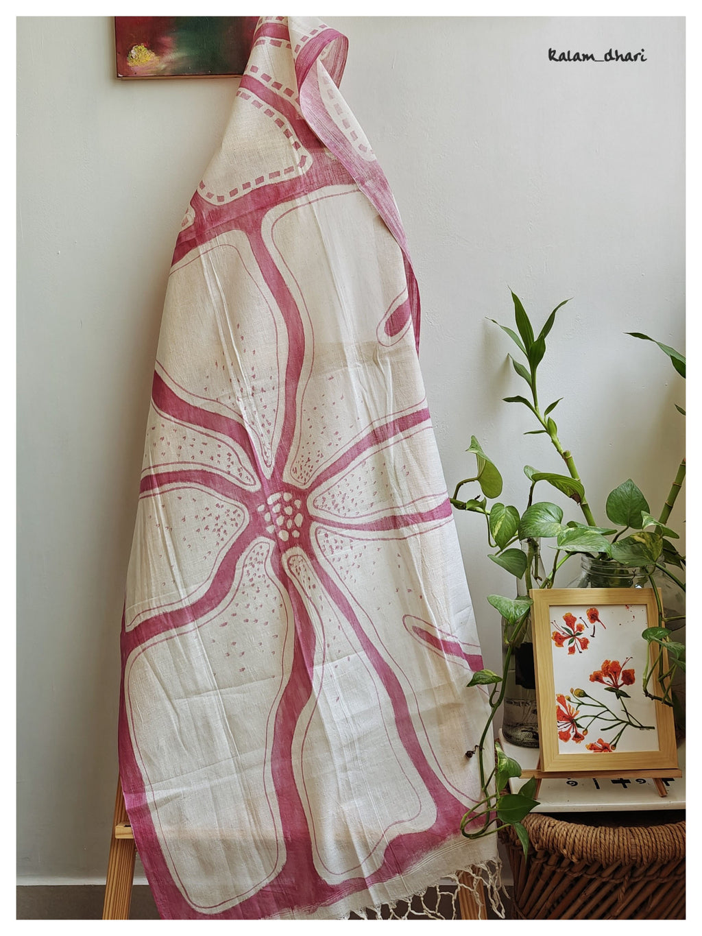 Bindiya Muslin Cotton Painted Stole