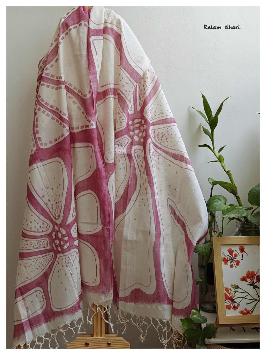 Bindiya Muslin Cotton Painted Stole