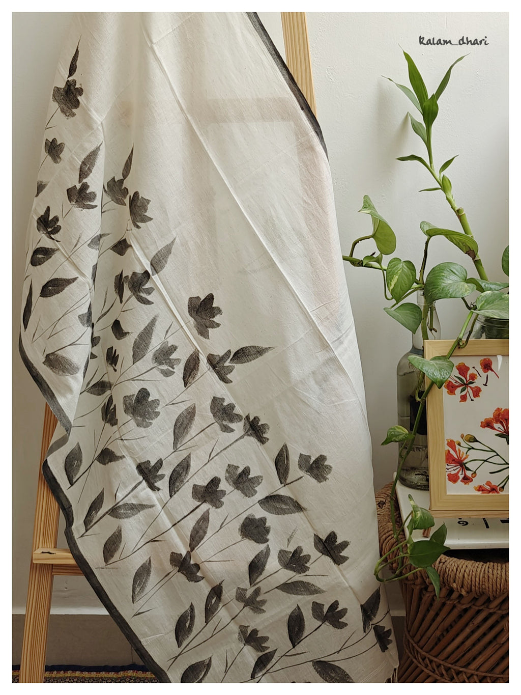 Phool Muslin Cotton Painted Stole