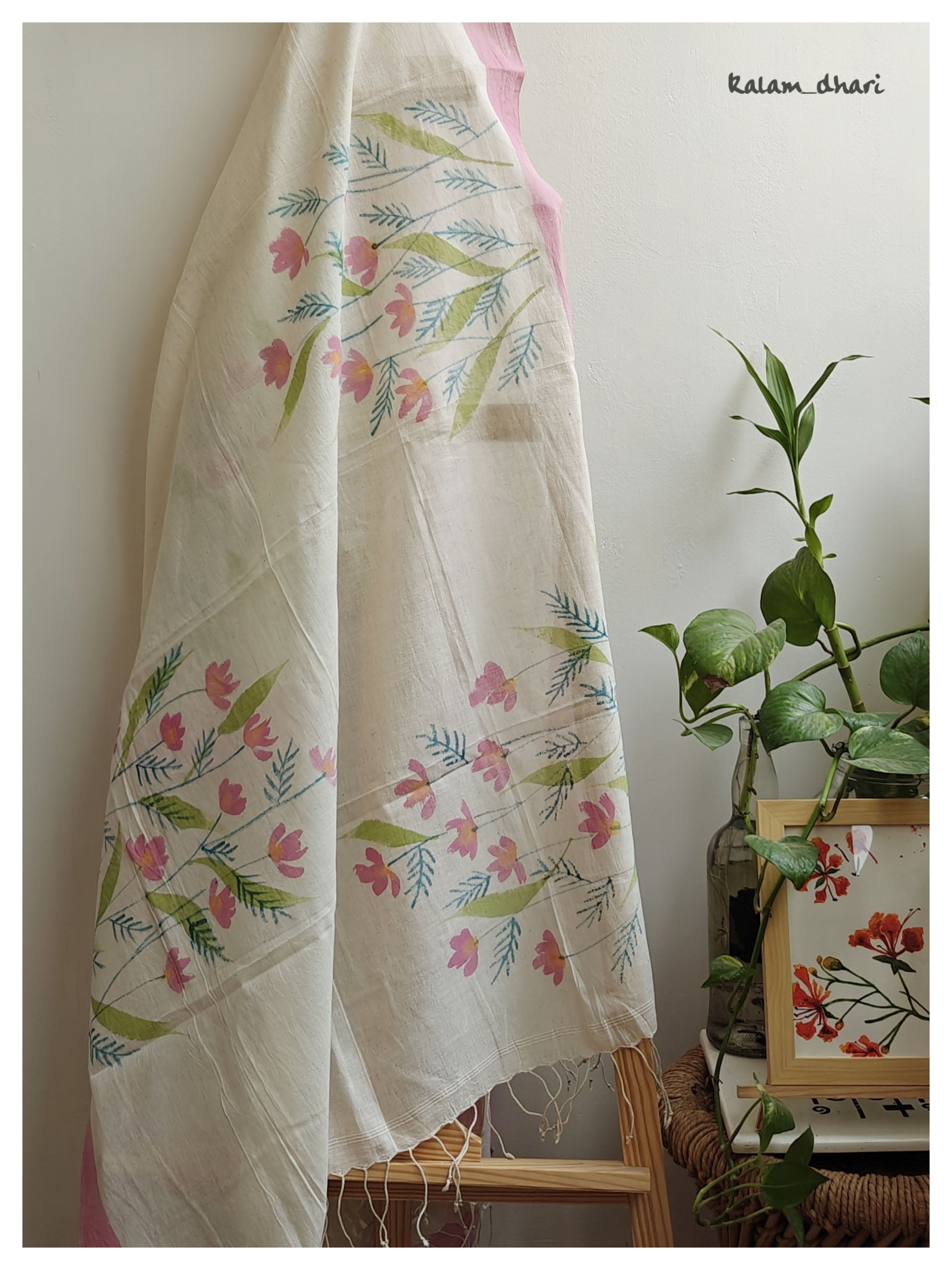 Phool Muslin Cotton Painted Dupatta