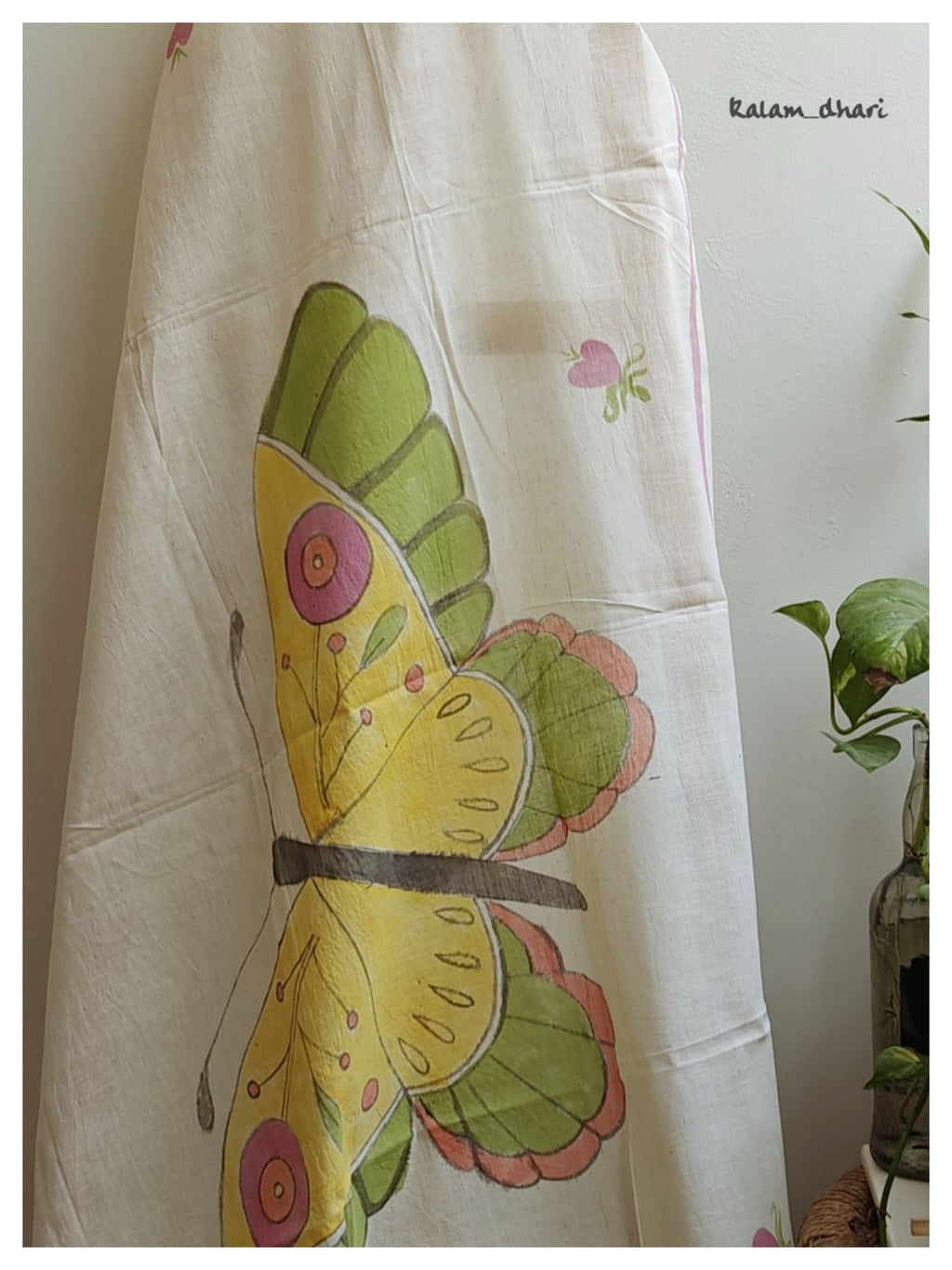 Winged Muslin Cotton Painted Dupatta