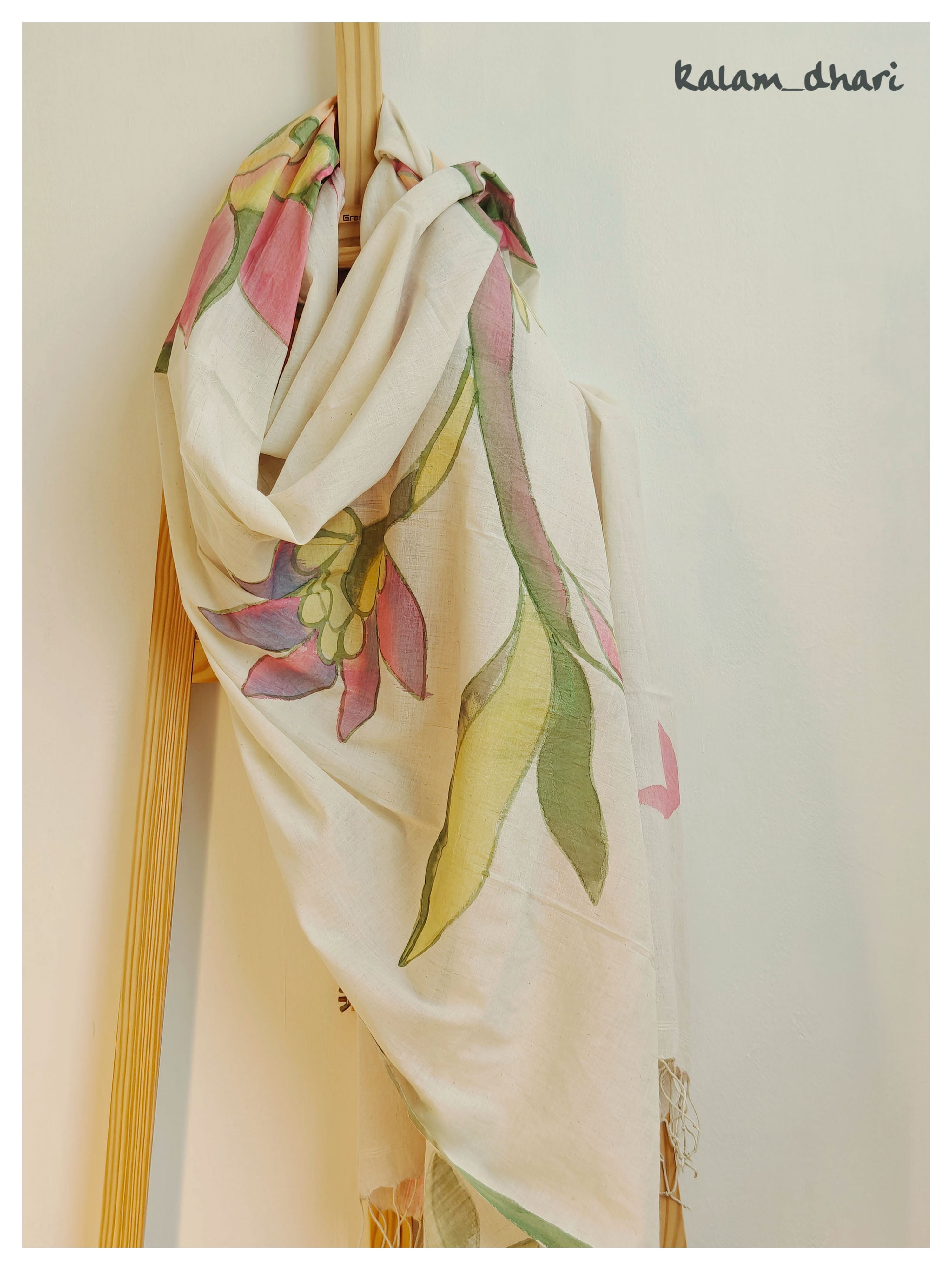 Vanaspati Muslin Cotton Painted Dupatta