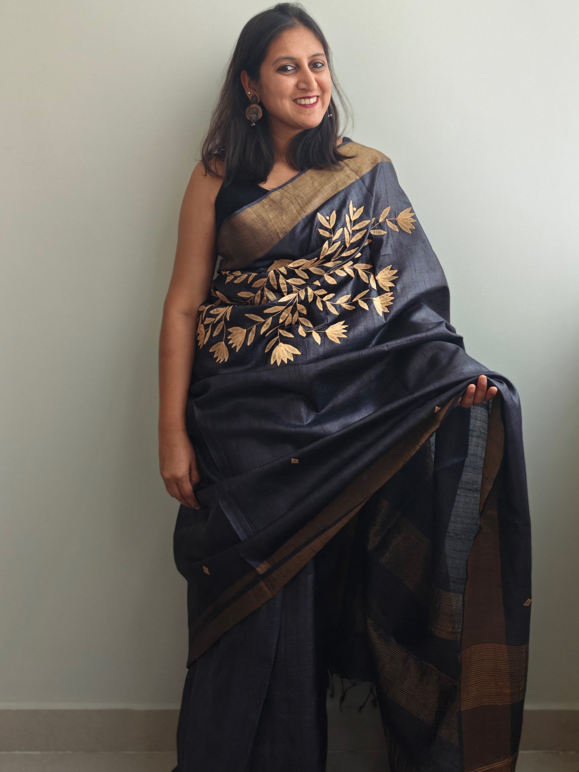 Kalli Applique Kosa Saree