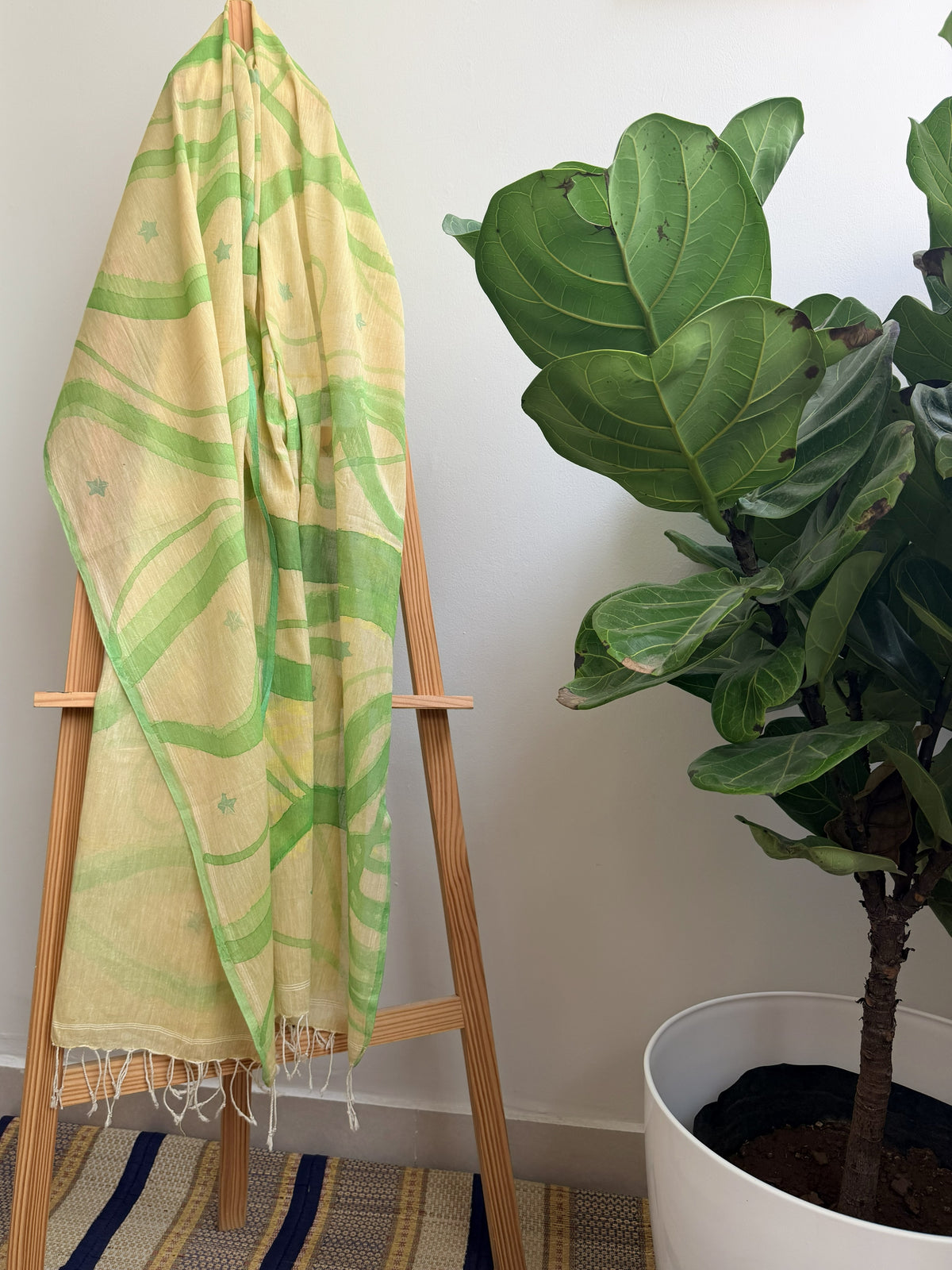 Lehar Painted Cotton Stole