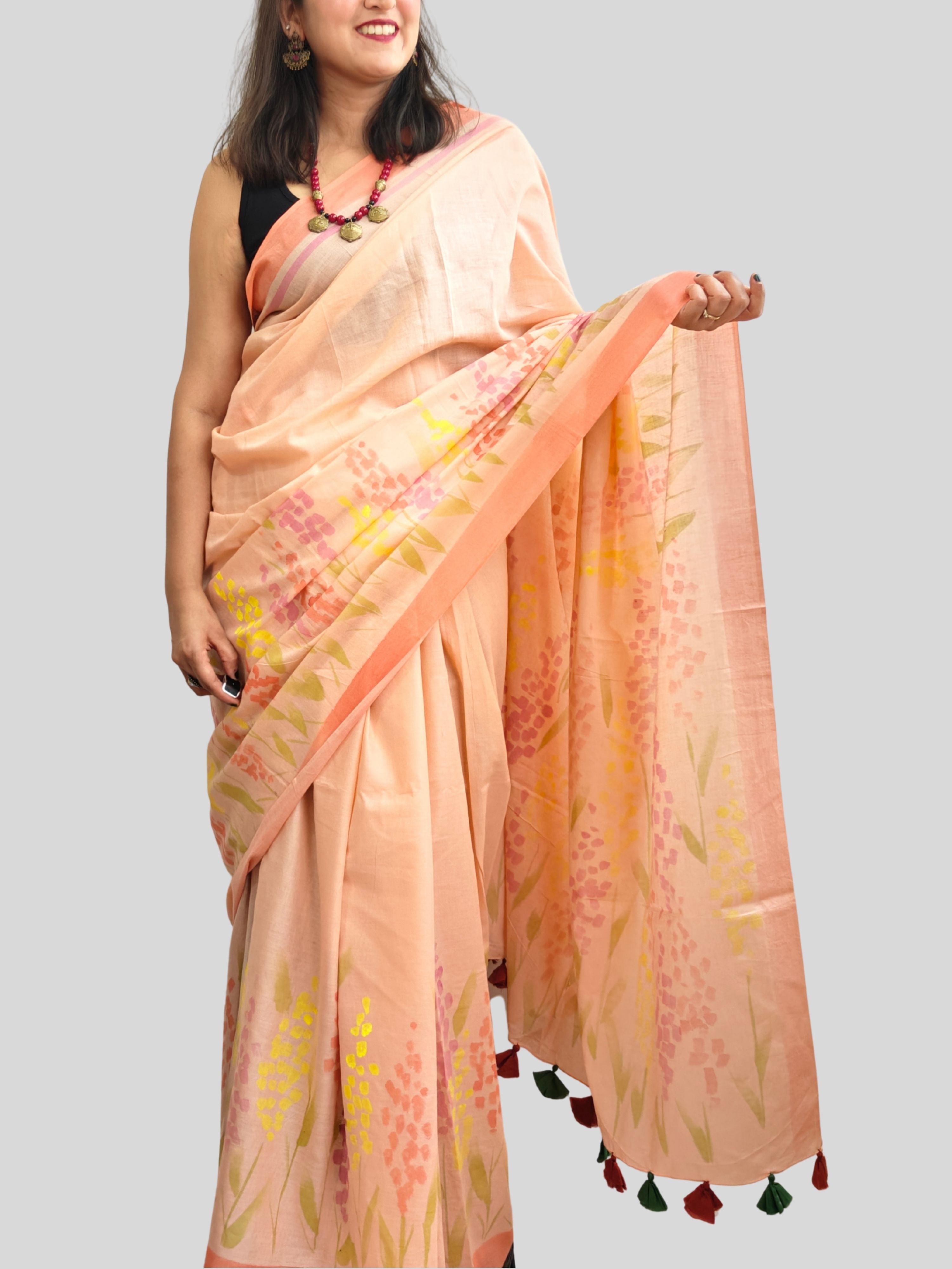 Delphi Painted Mul Cotton Saree- Peach