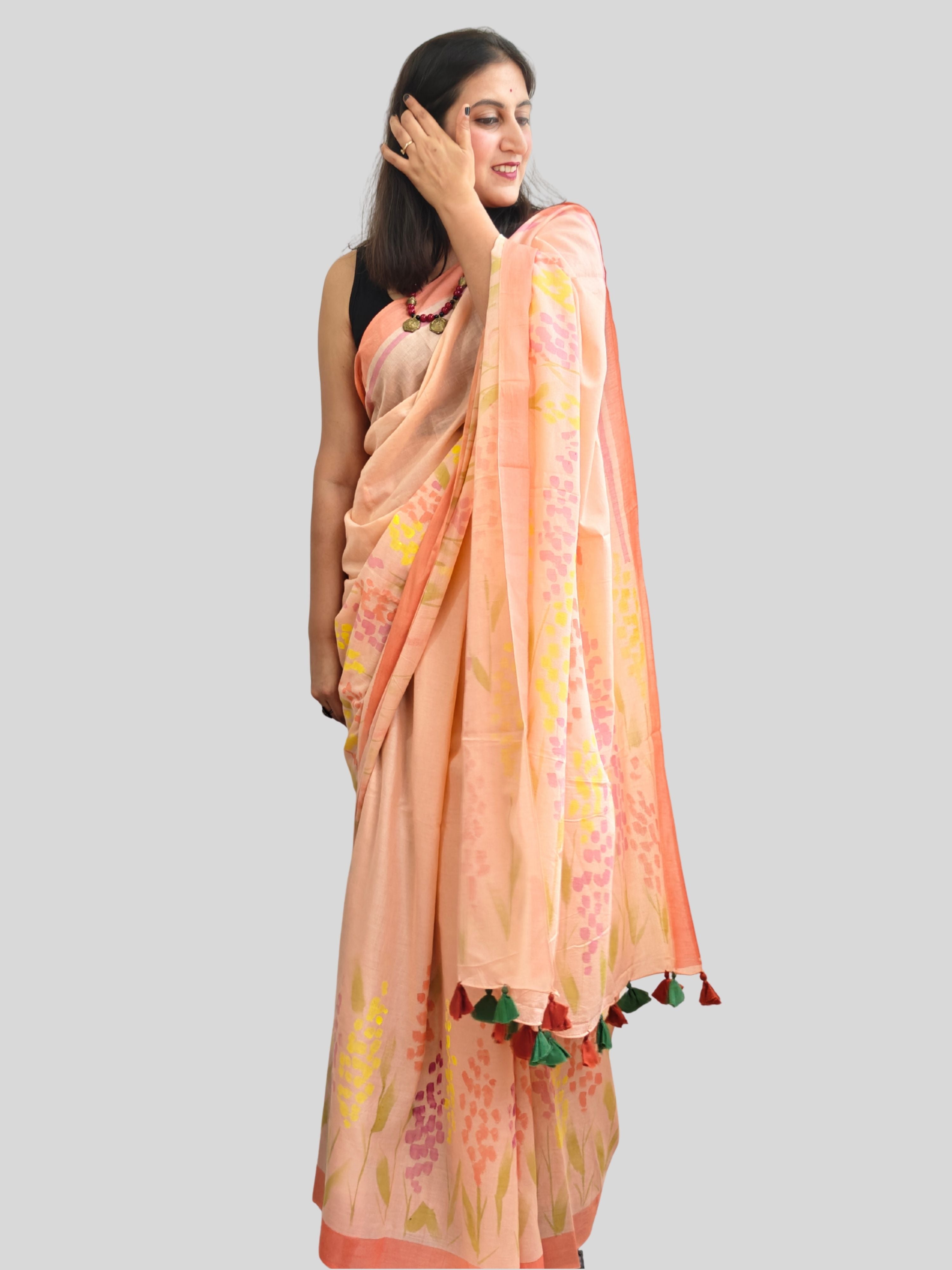 Delphi Painted Mul Cotton Saree- Peach