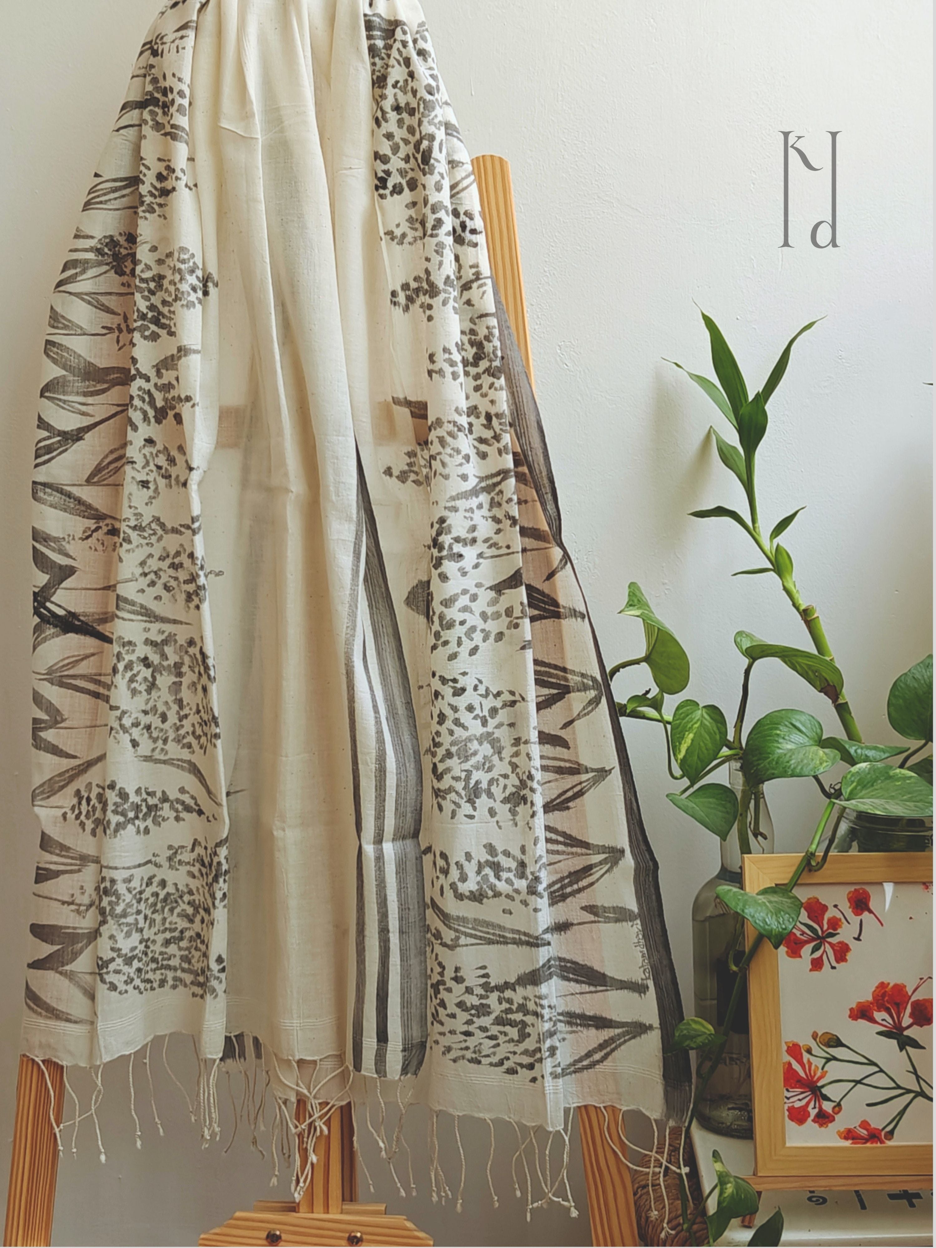 Rainforest Muslin Cotton Painted Stole